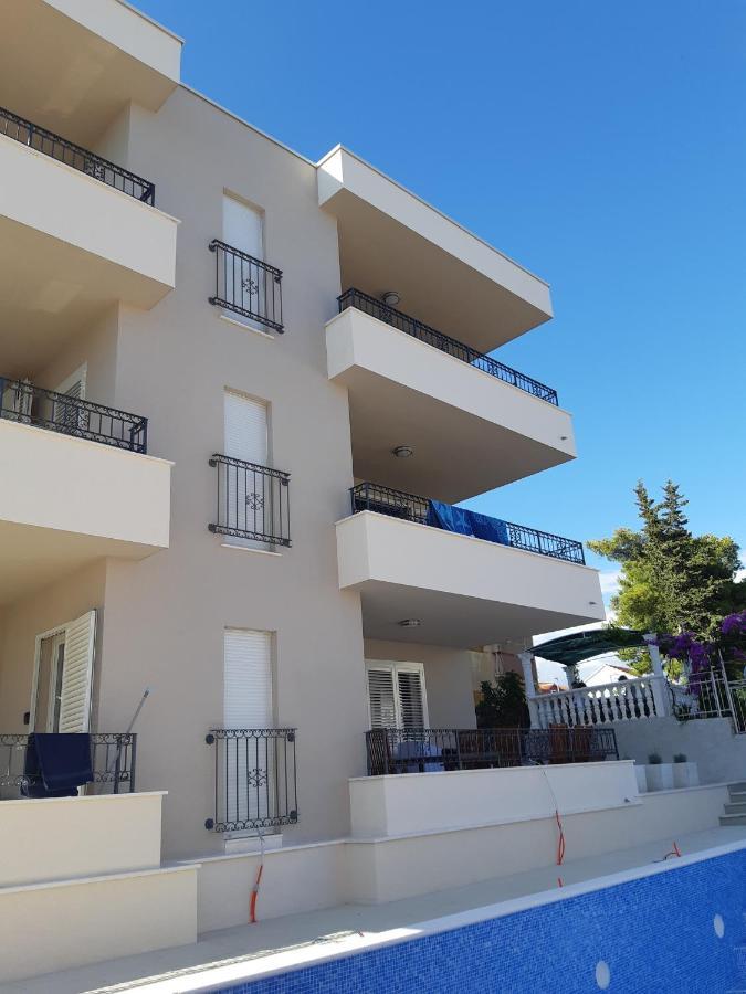 Apartment Lizzi. Trogir Exterior foto